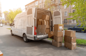 come caricare un furgone per il trasloco